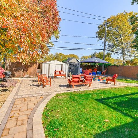 Central Elmont Studio With Great Outdoor Space! Exterior photo